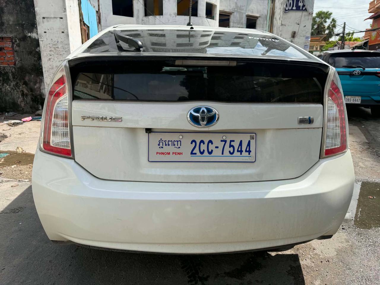 Prius 2013 Option 3