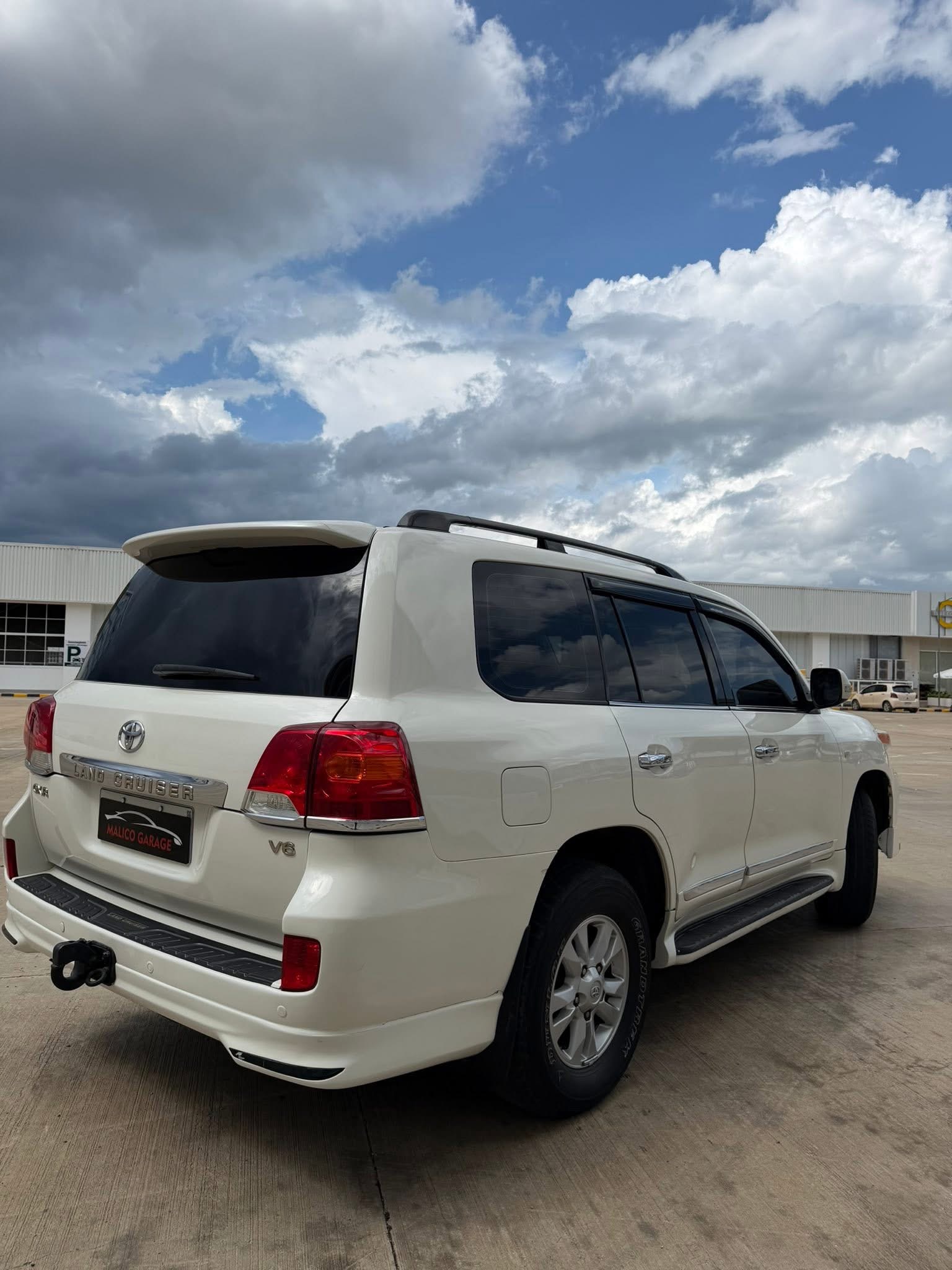 Land Cruiser 2009