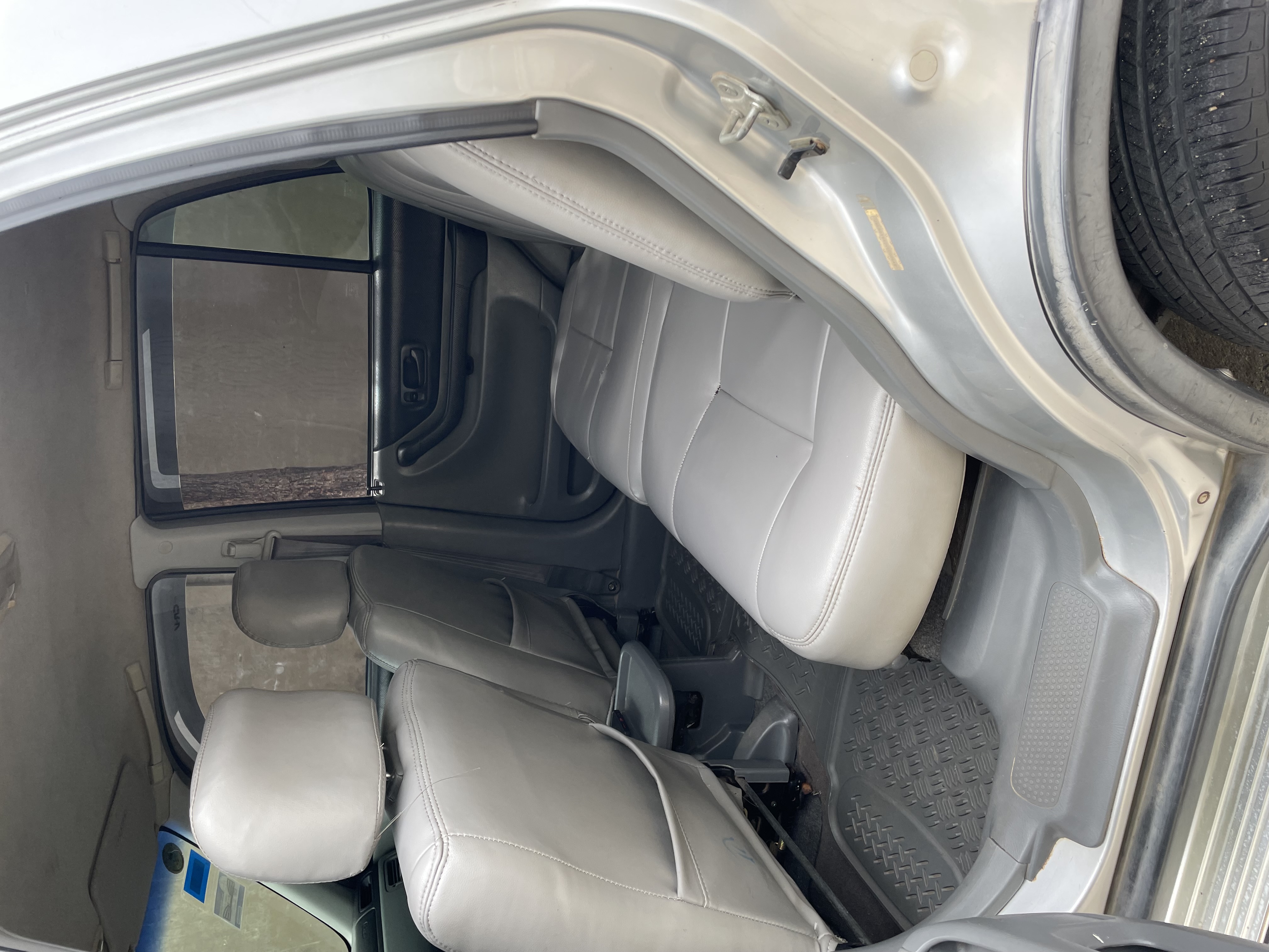Honda CRV ឆ្នាំ 97 ប៉ុង១ ថ្មីណាស់