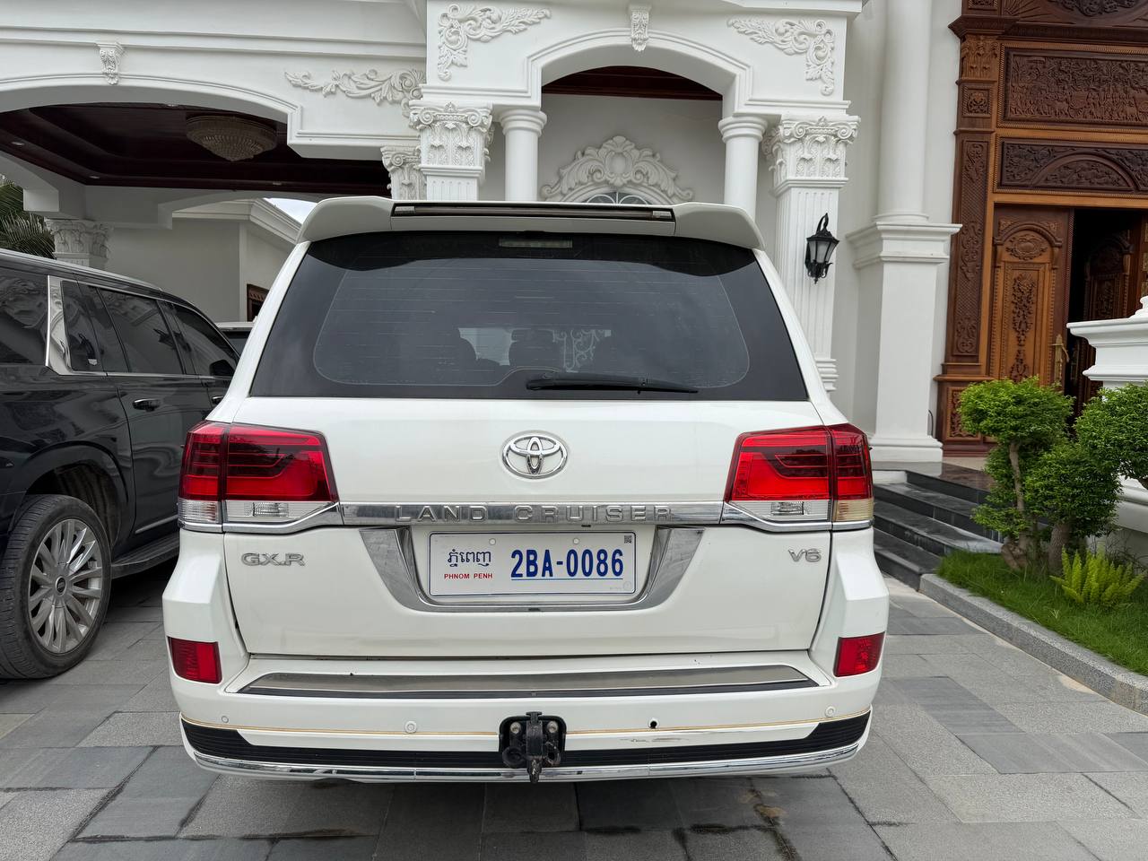 Land Cruiser 2011 upgraded 2021 