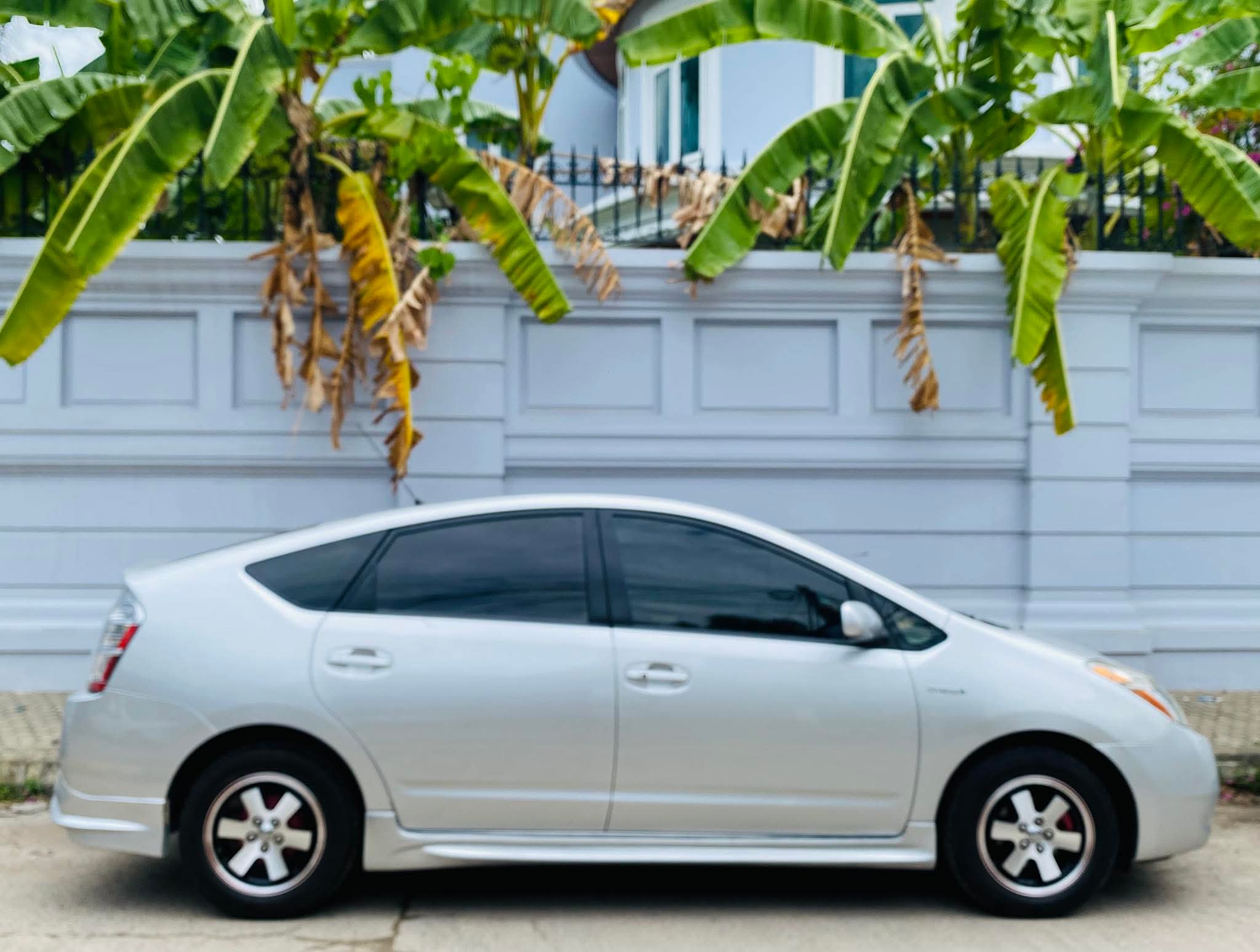 Toyota Prius ឆ្នាំ​2007 Full ទឹក​ប្រាក់​