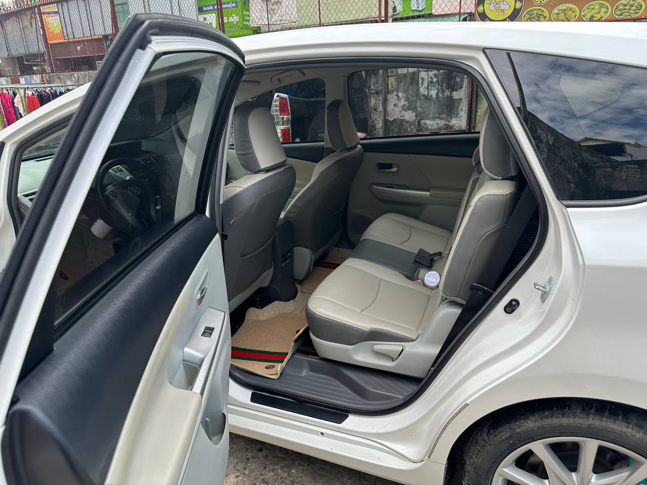 Prius 013 