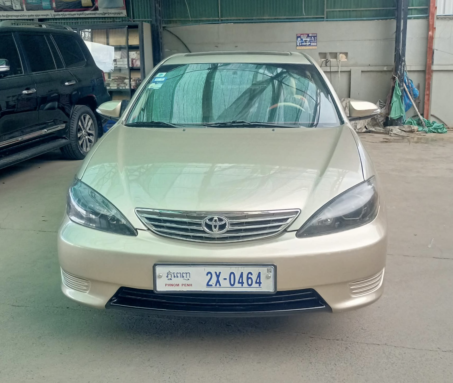 Camry 2002 xle full Option បើកដំបូល