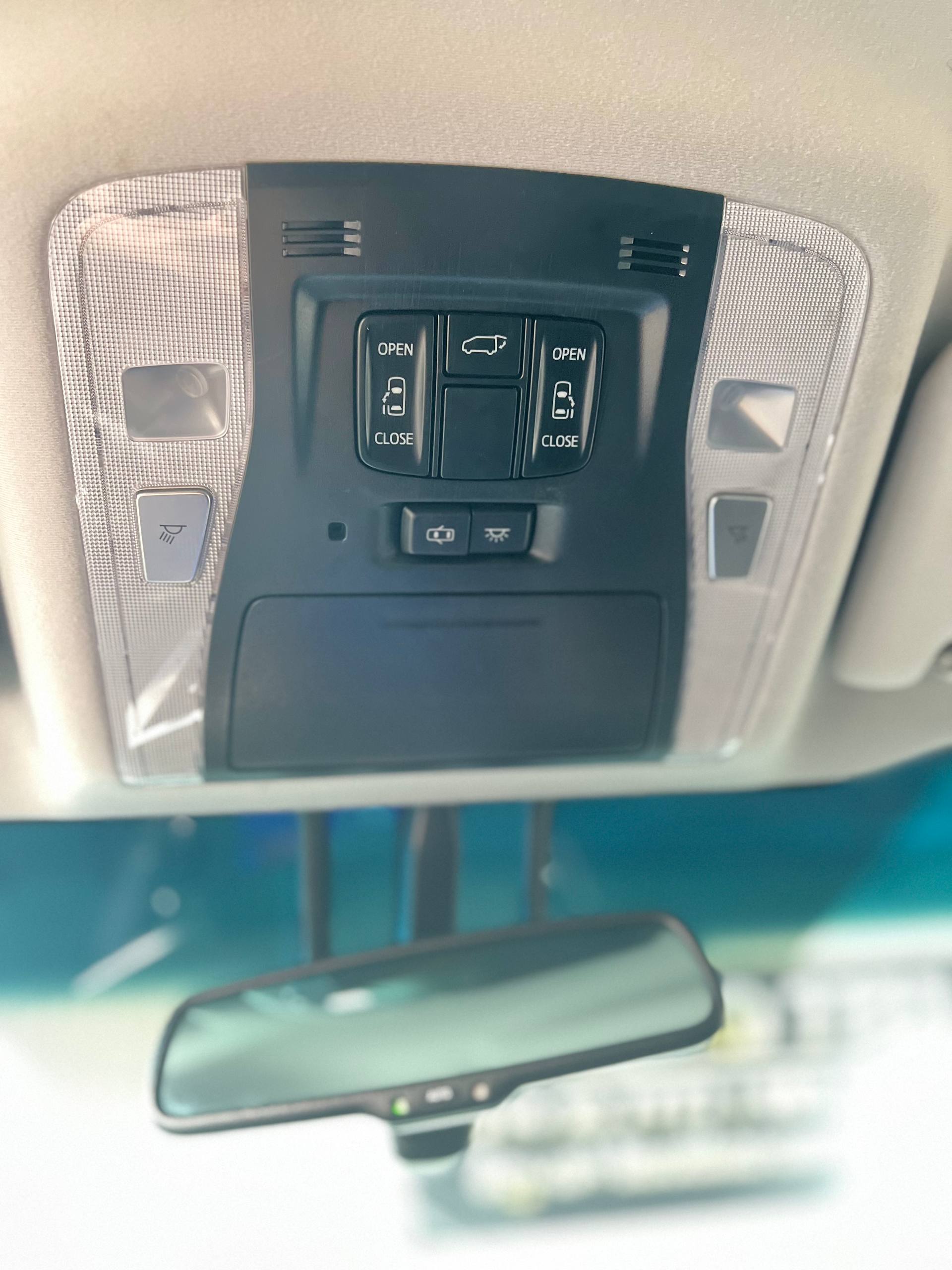 ALPHARD2018up 2025