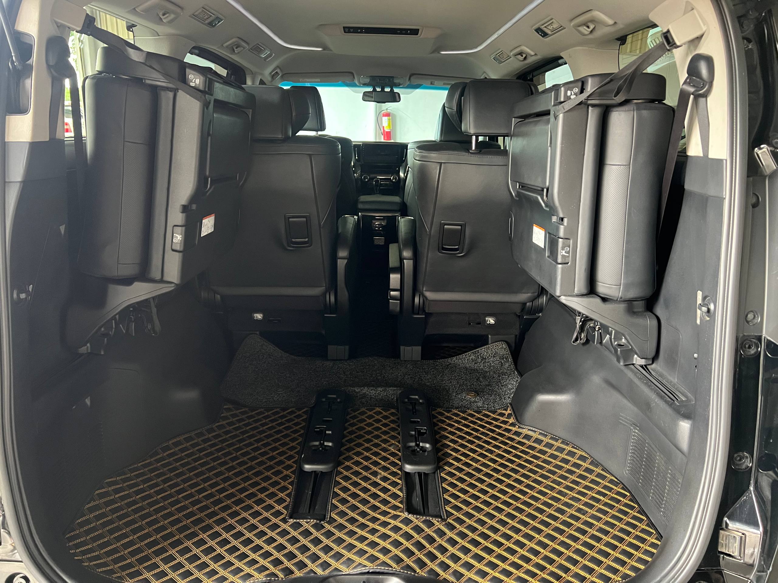 ALPHARD2018up 2025