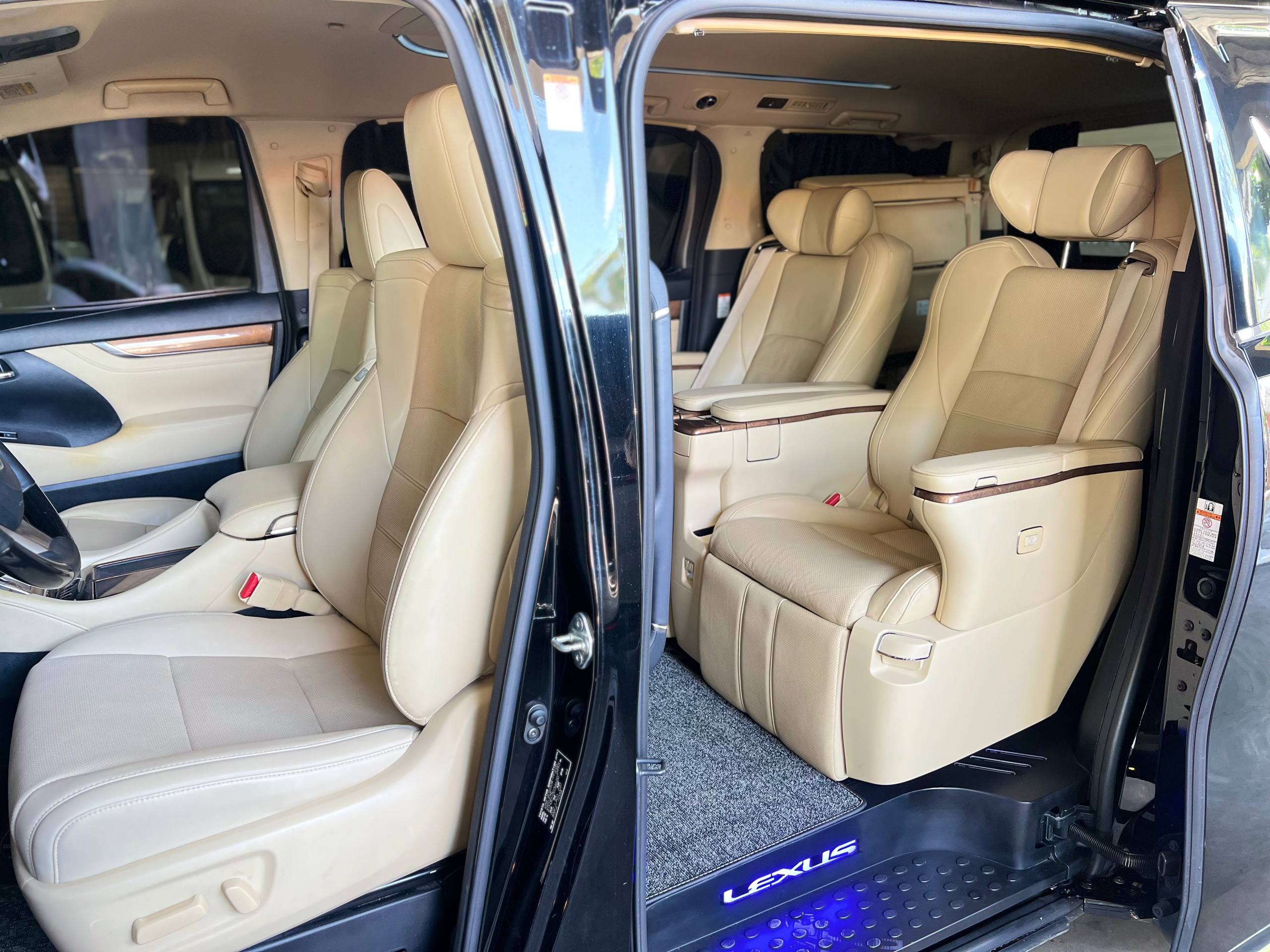Toyota ALPHARD 2016up LM 2023