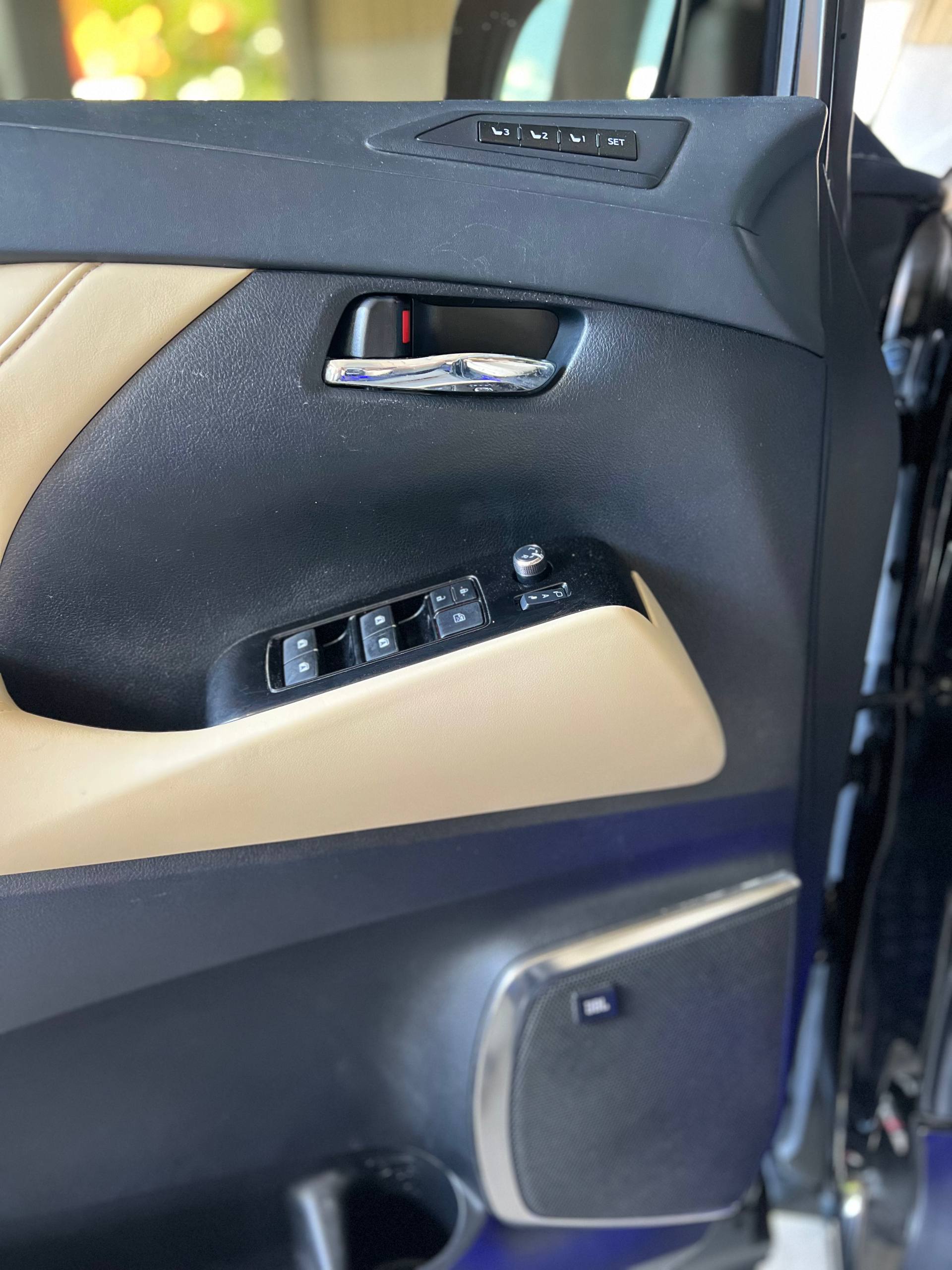 Toyota ALPHARD 2016up LM 2023