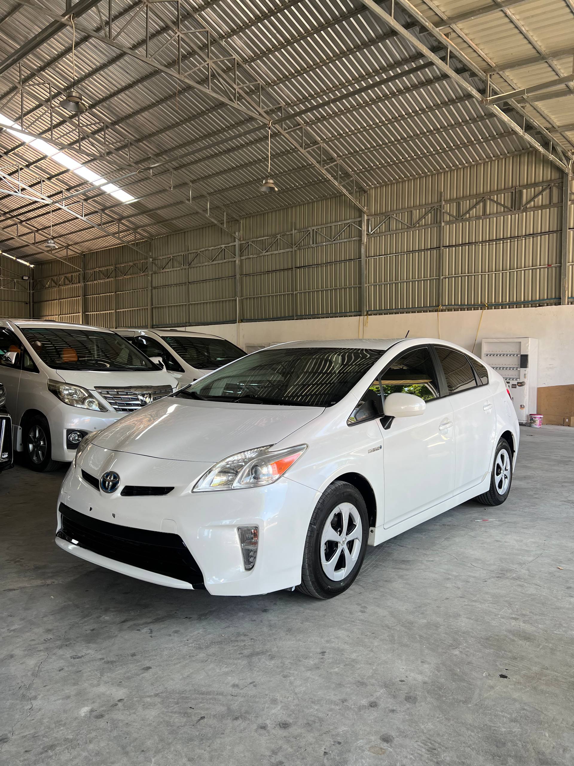 Prius 2010 ក្រដាសពន្ធពណ៍ស អប់សិន3 ទឹកថ្នាំសុី សំបុកឃ្មុំសុីន អូតូឆែកខ្ពស់