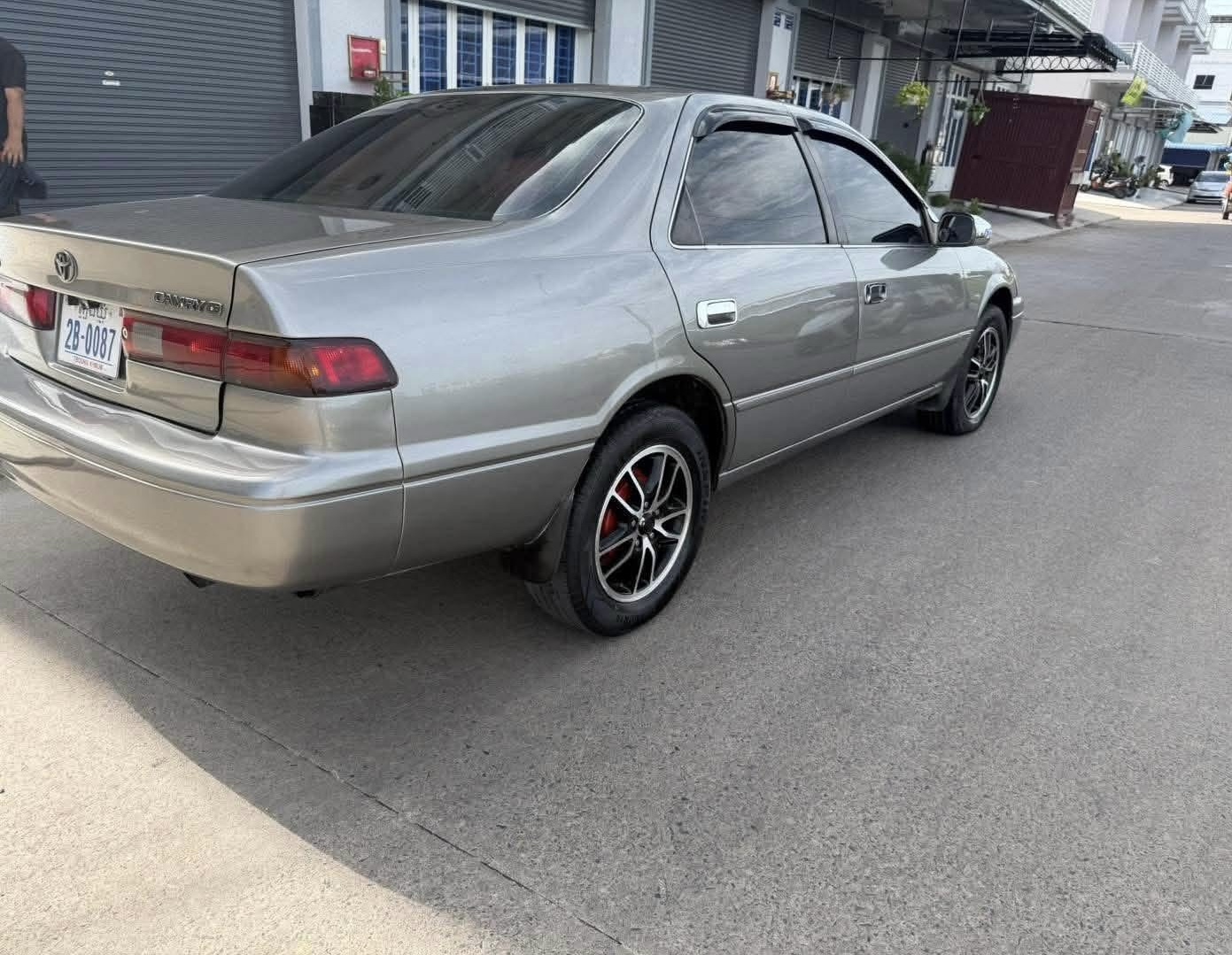 Camry 1998 abs ឡានស្អាត រៀបចំហើយ