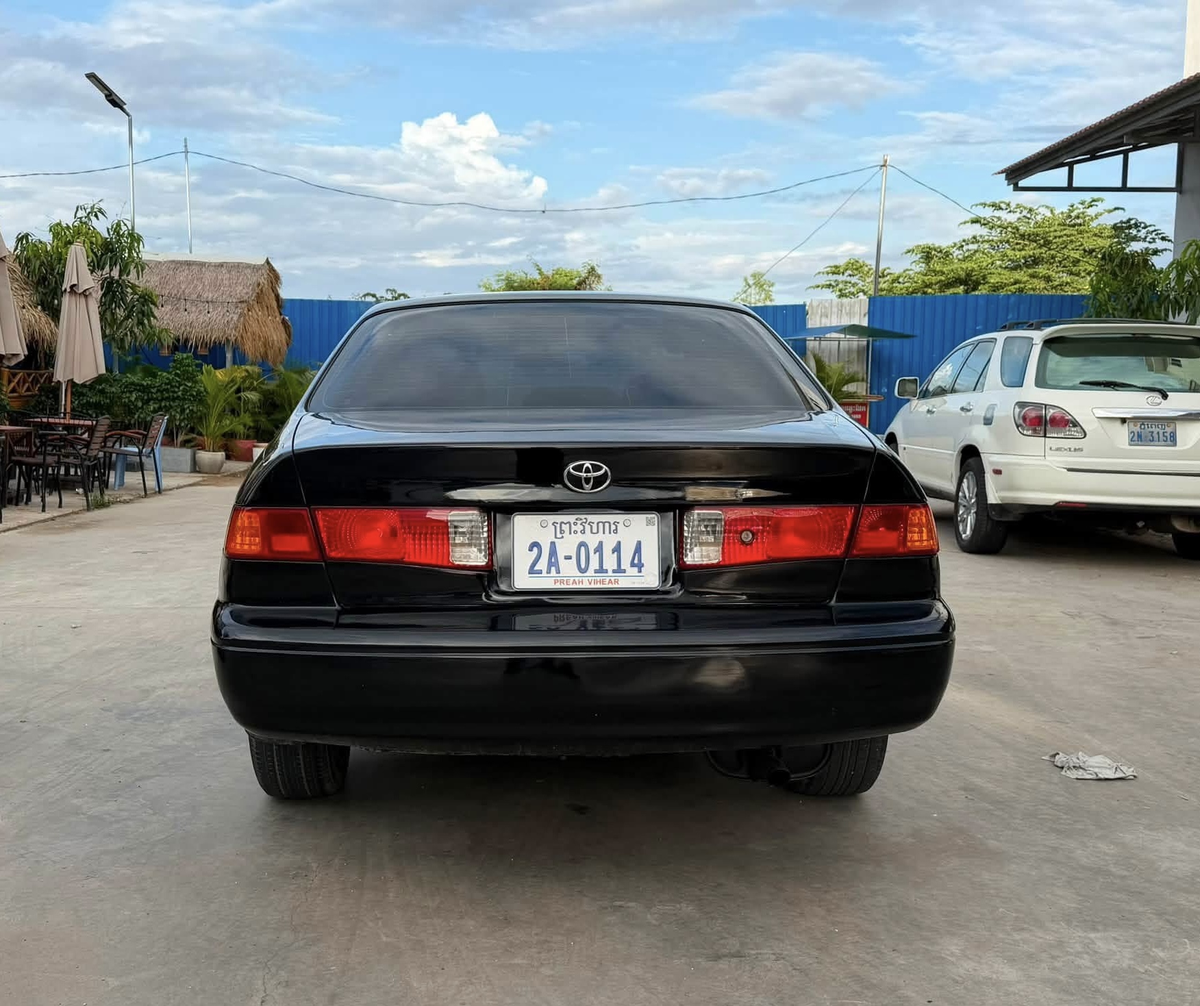 Camry 1997 abs ពណ៍ខ្មៅ ឡានស្អាត