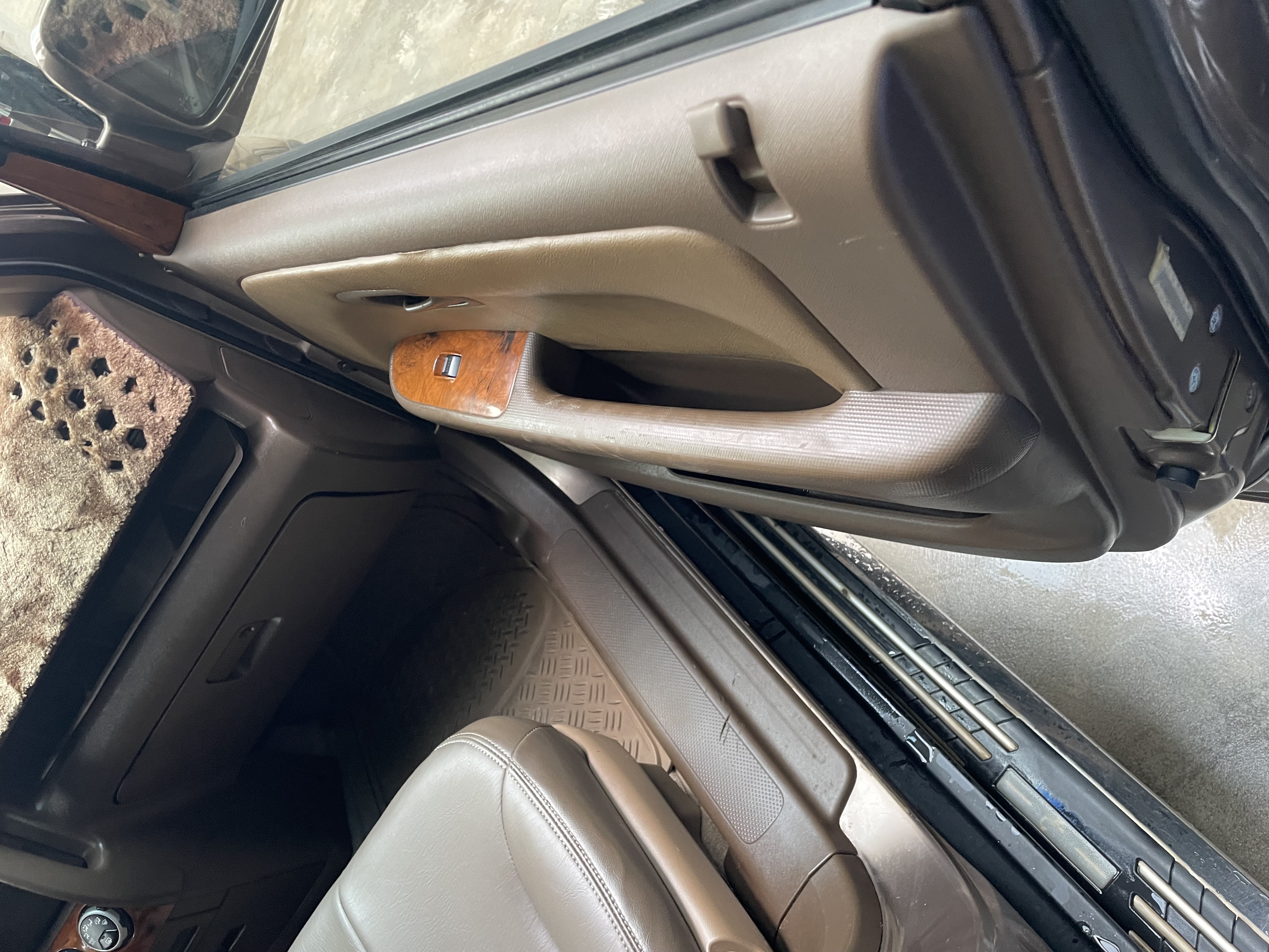 Honda CRV 2002 ពណ៍មាស
