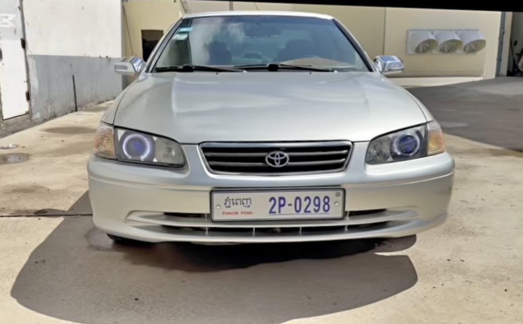 Camry 2000 Le abs កៅអីចុច ថ្មីណាស់
