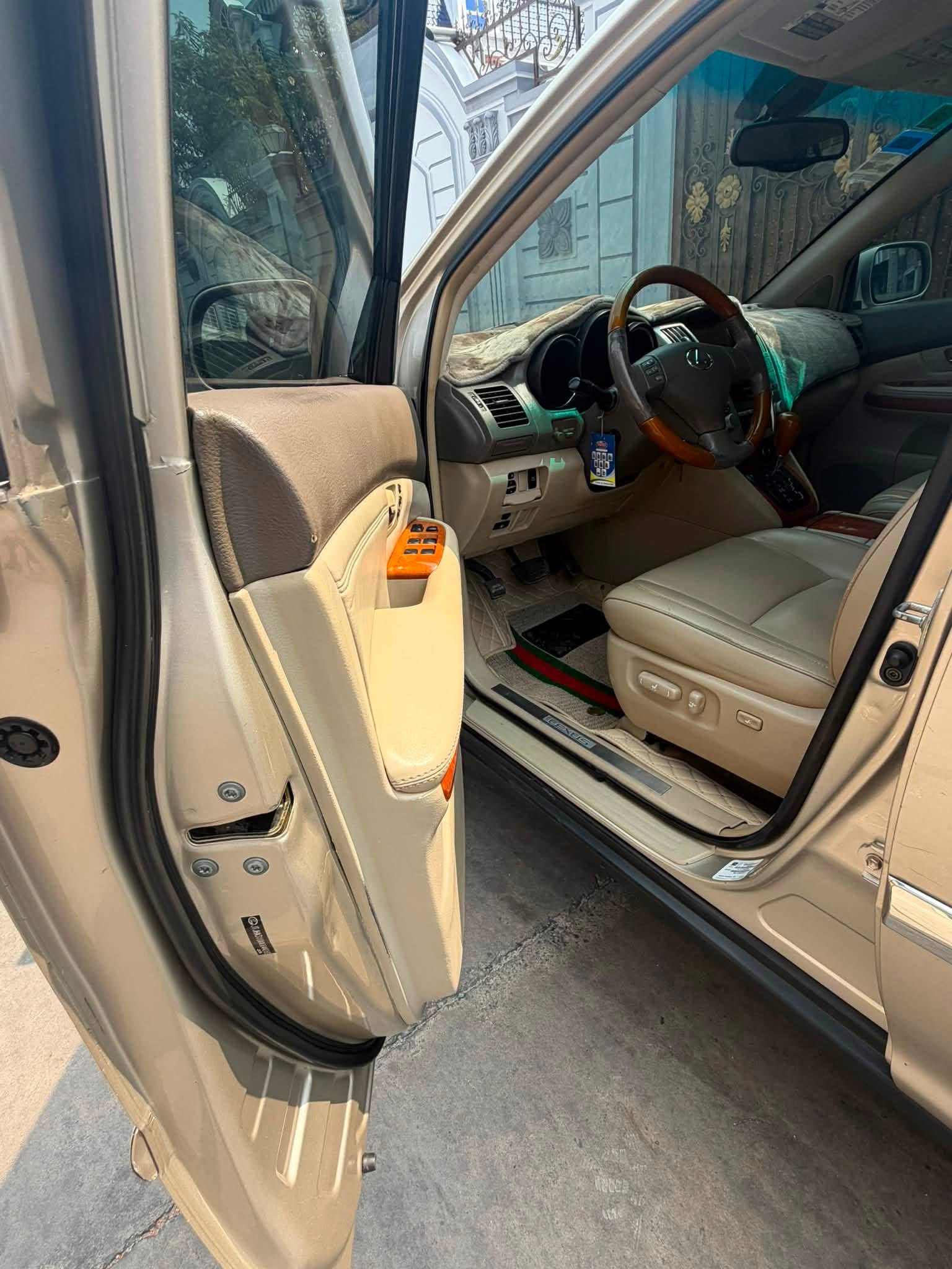 Lexus Rx330 2004 Full option P2