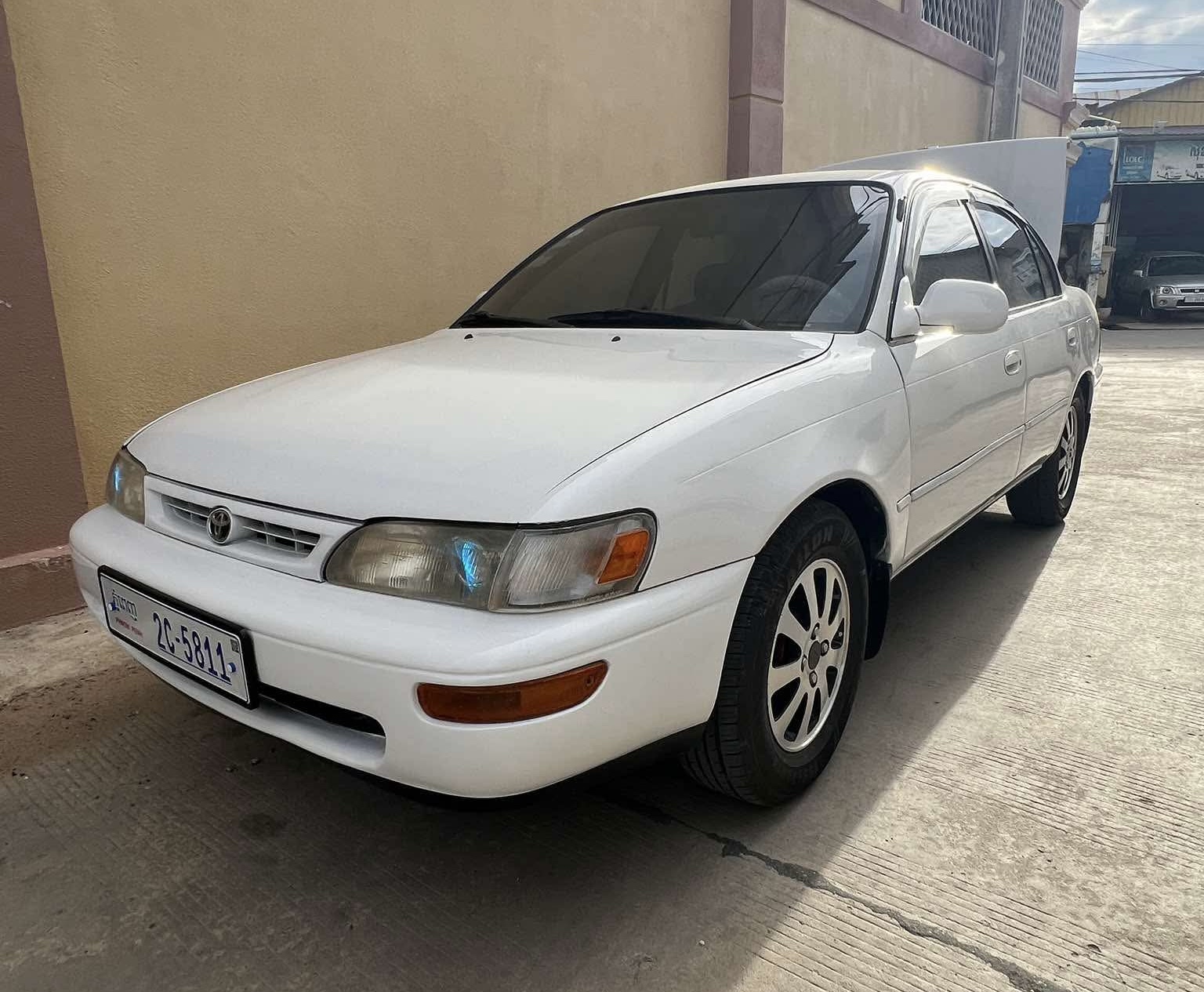 Corolla ឆ្នាំ 94 ឡានស្អាត តម្លៃល្អប្រើ