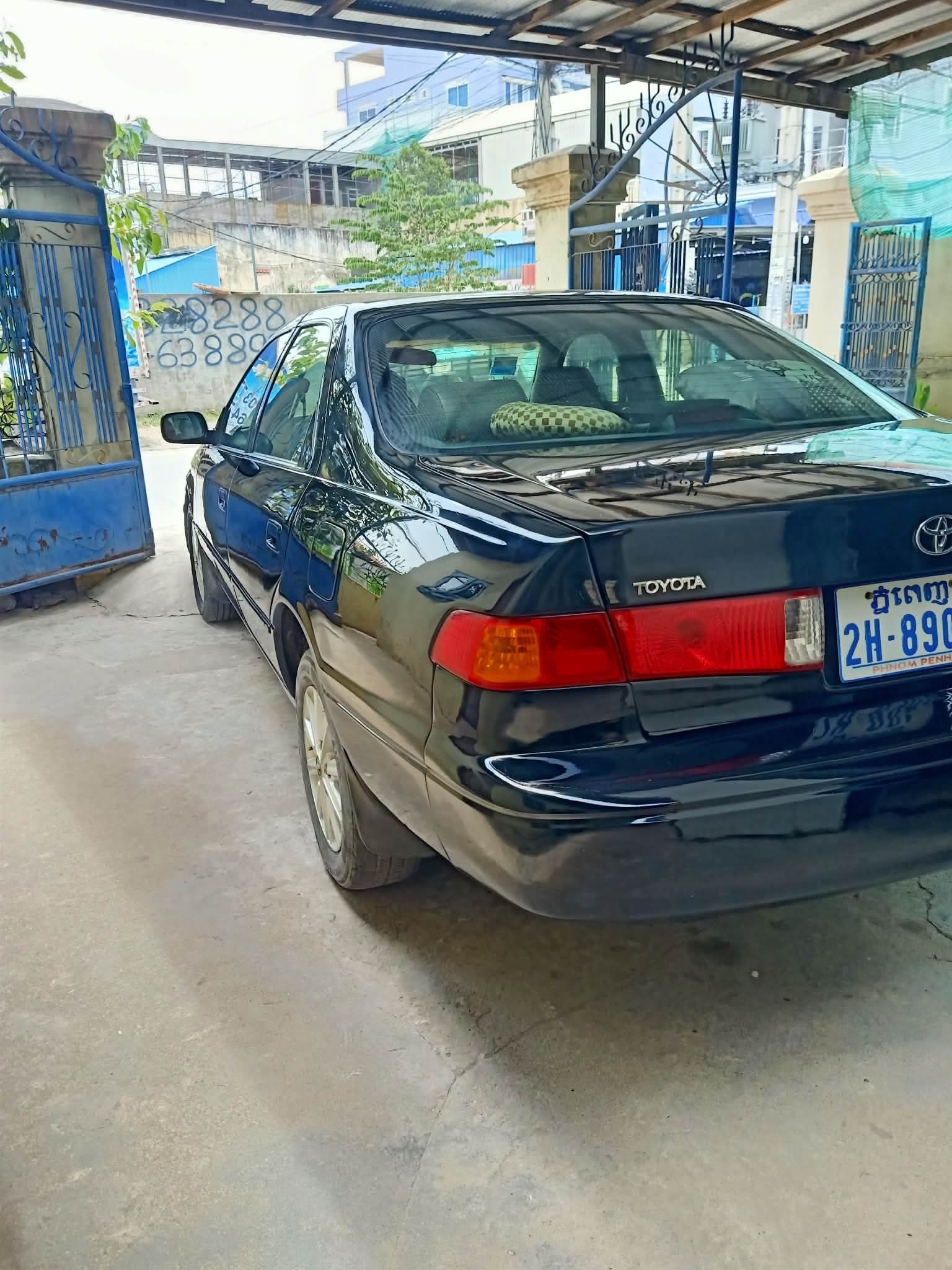 Camry 1999 abs ខ្មៅចែងចាំង តម្លៃល្អ