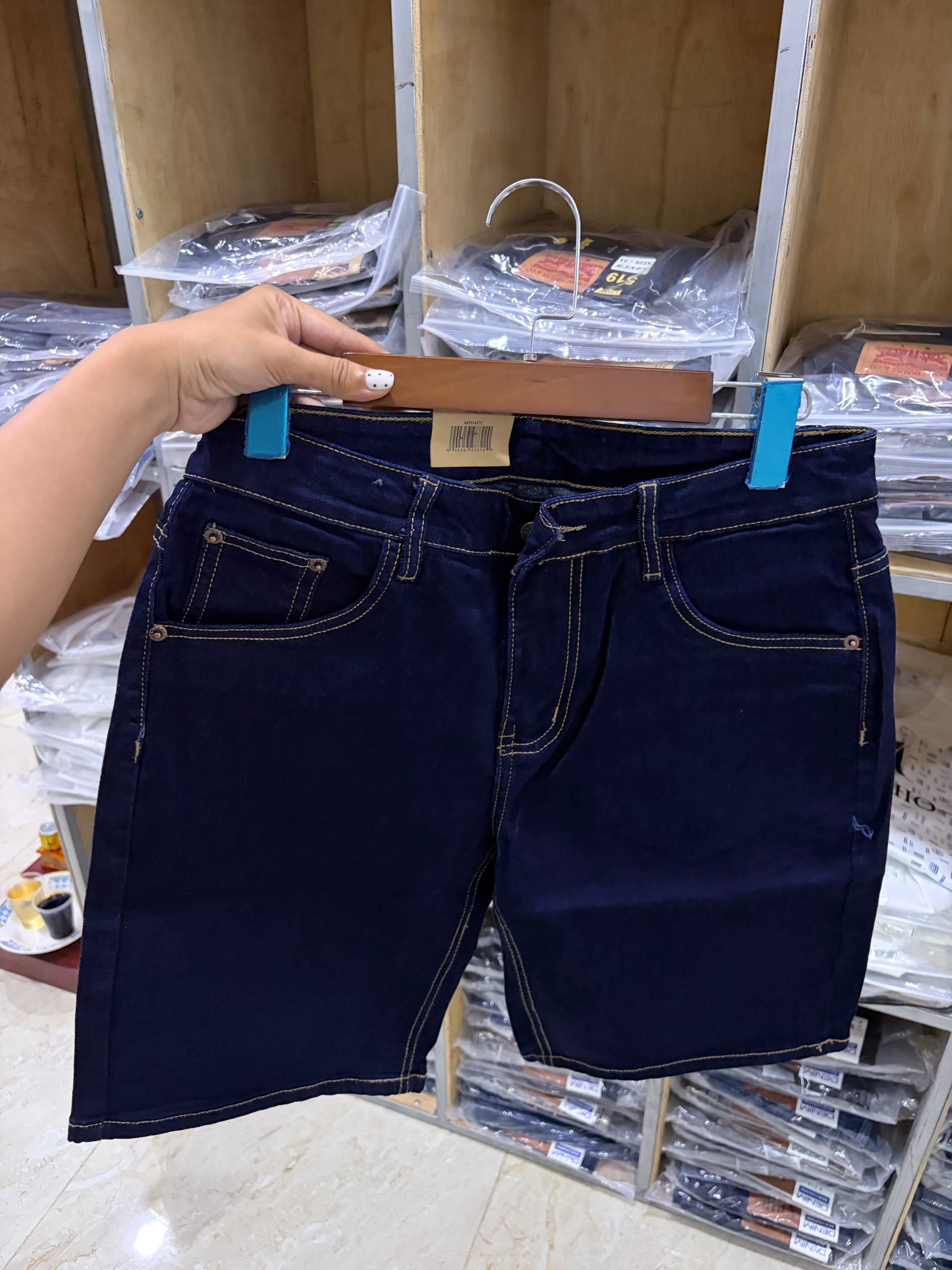 ខោខ្លី ប្រេន Levi’s 